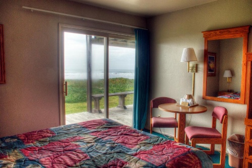 Crescent Beach Motel image 13