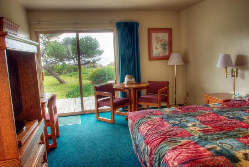 Crescent Beach Motel image 25