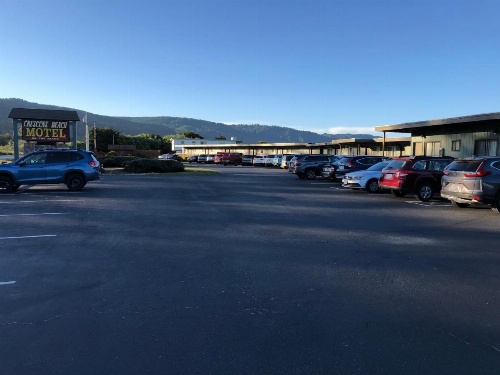 Crescent Beach Motel image 35