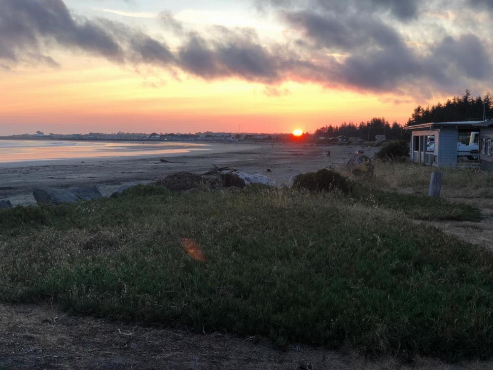 Crescent Beach Motel Image 37